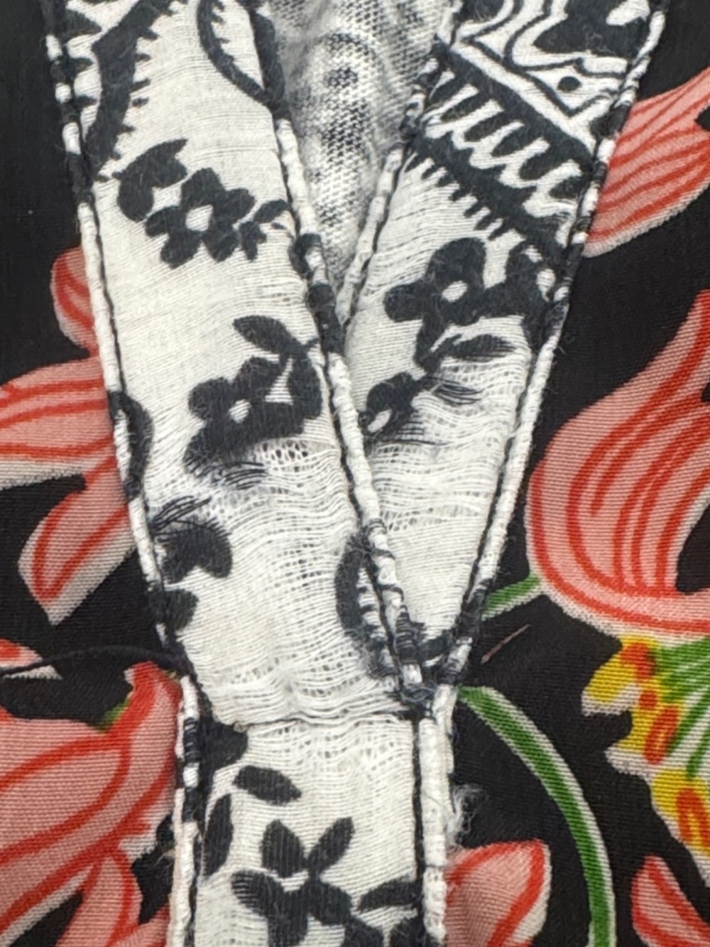Anthropologie TINY Boho Floral Mixed Media 3/4 Sleeve Top Blouse L - Picture 9 of 9